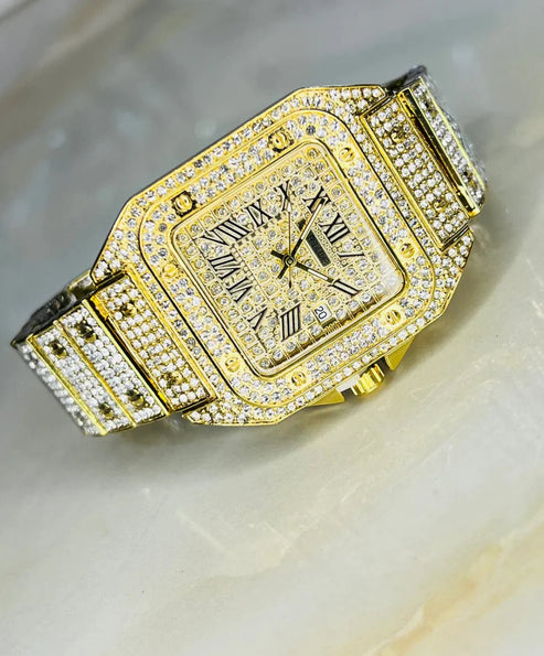 Stylish Women's Gold Wristwatch